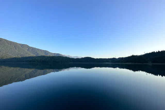 【長野・大町・SUP】神秘的な早朝の青木湖を満喫！SUPレンタル2時間