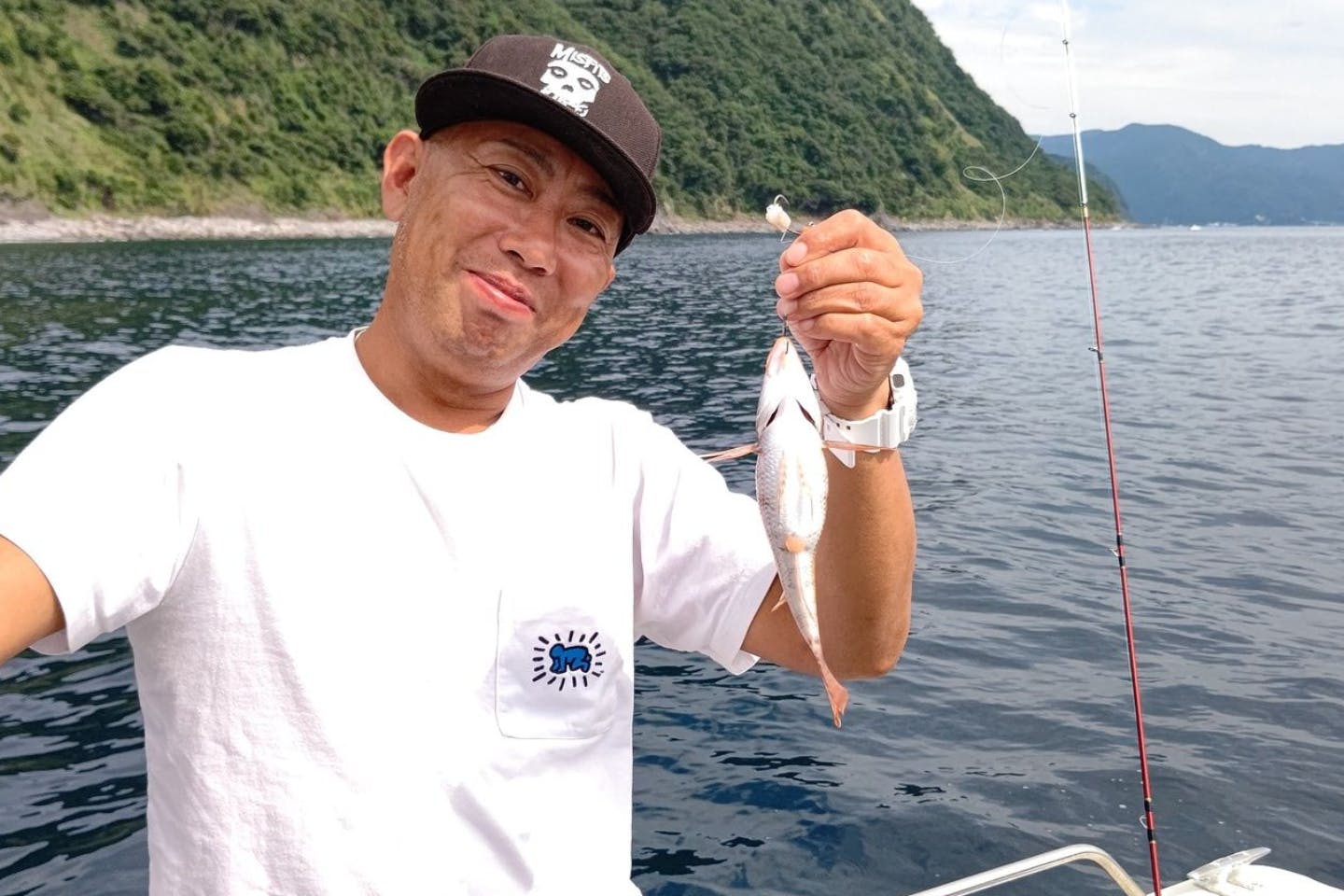 静岡 沼津 船釣り 狙うはアジやマダイ 魚介が豊富な駿河湾で楽しむ船釣り体験 アソビュー