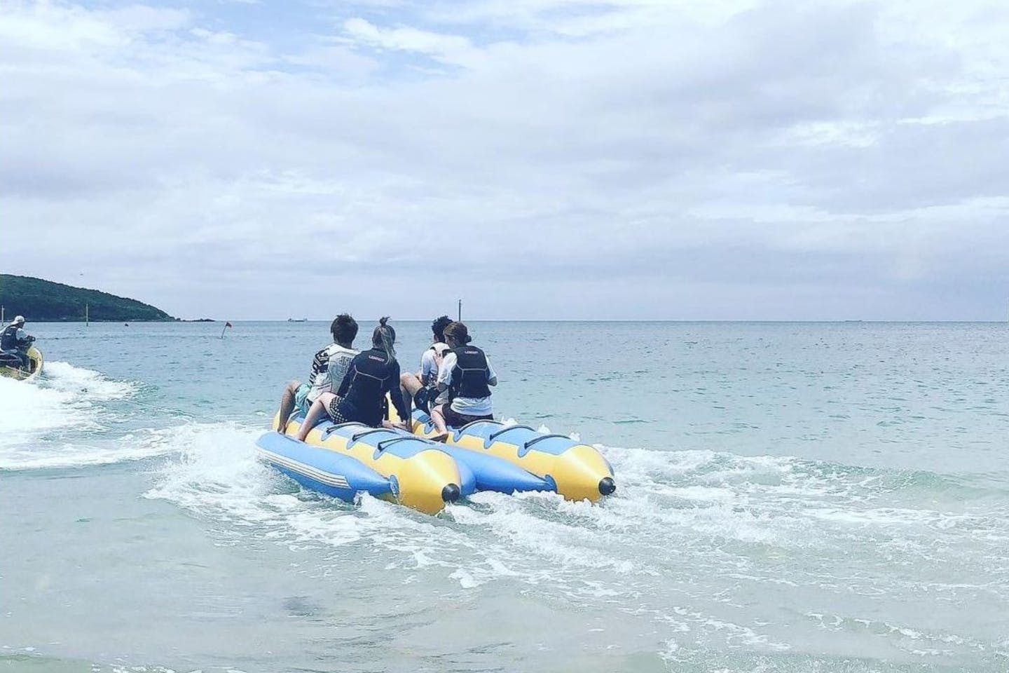 【山口・下関・マリンスポーツ】土井ケ浜でバナナボート＆ジェットスキー体験