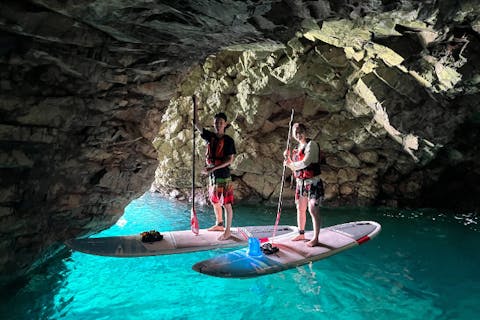 【北海道・余市・SUP】神秘的な青の洞窟をサップでクルージング＆シュノーケルよくばり体験！