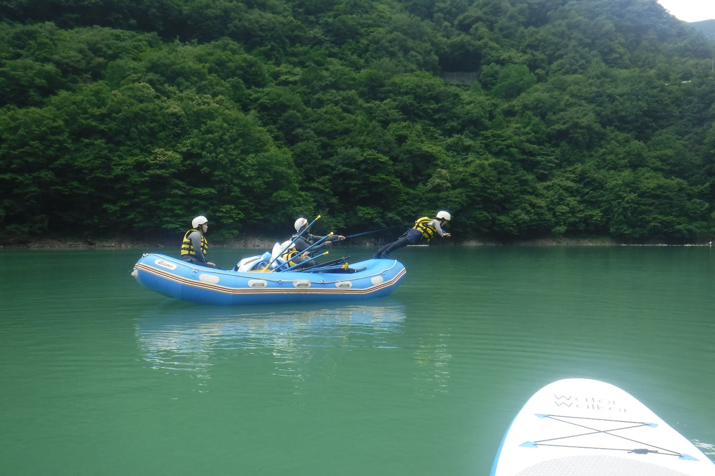 リトルピークス:【長野・松本・ラフティング】お子様も大喜び!梓湖ラフトツーリング