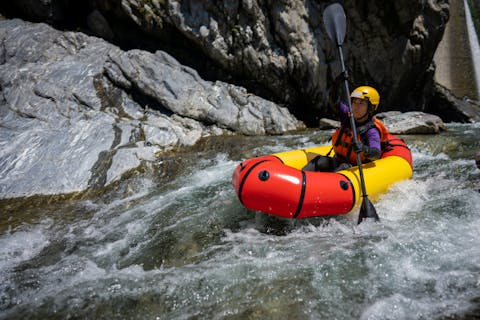 【徳島・三好・川下り】のんびりと非日常を味わおう！秘境祖谷川でパックラフト☆