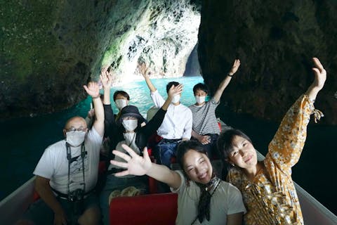 【北海道・小樽・クルージング】わくわくドキドキ！小樽・青の洞窟クルージングコース