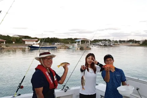 沖縄にある釣りスポット一覧 釣具レンタルやツアー予約は アソビュー