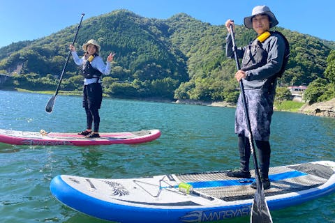 【神奈川・足柄・SUP】自然に囲まれた丹沢湖でSUPクルージングを楽しもう！写真データ無料プレゼント！