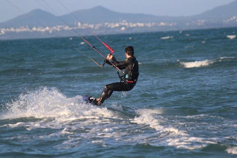 沖縄県 カイトサーフィン・カイトボードの遊び体験｜【アソビュー