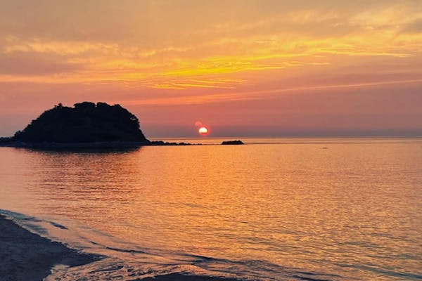 福岡県・福岡市・SUP】海に沈む夕日が絶景！サンセットSUPクルージング