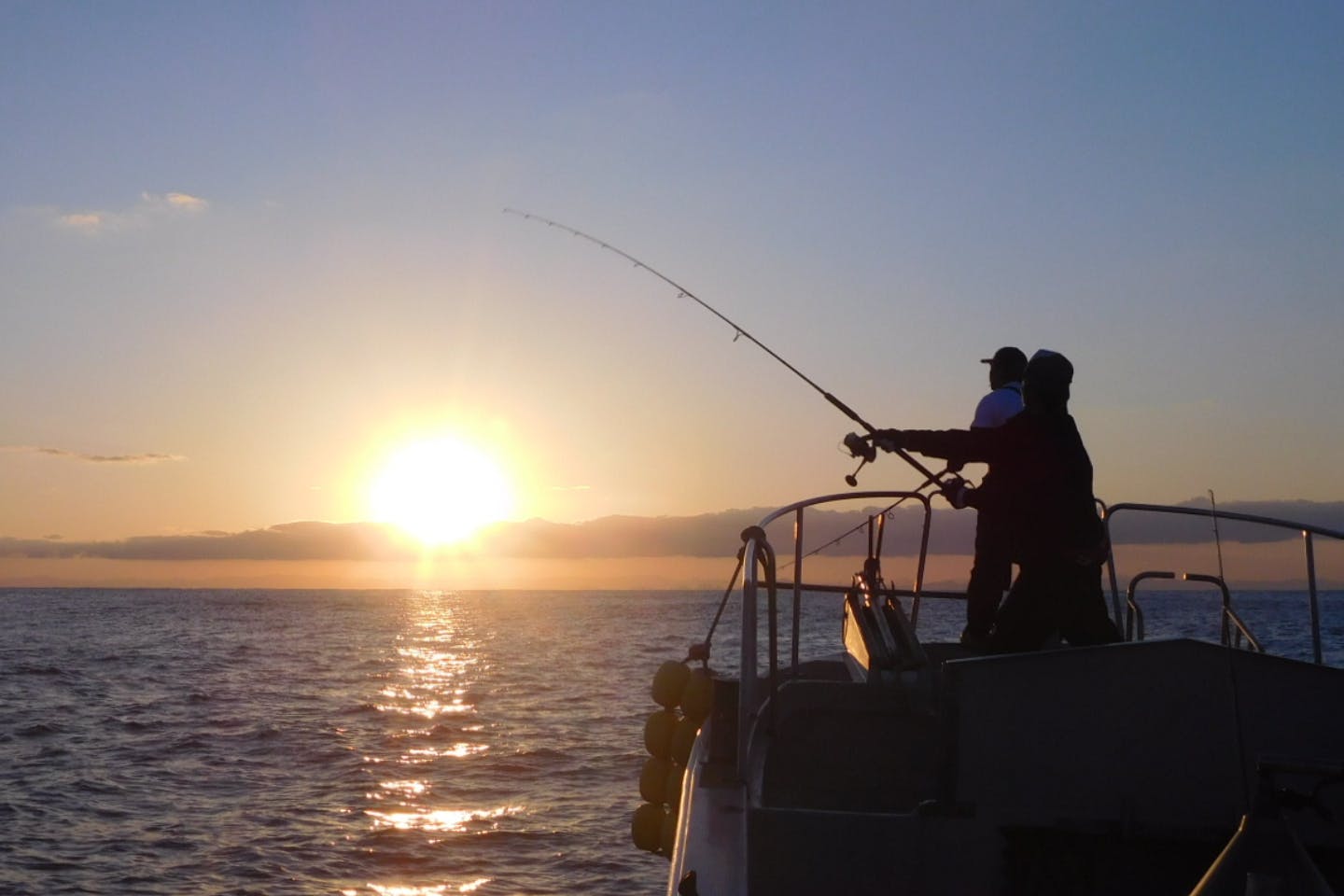【山口・萩・船釣り】透明度が高く魚介も豊富！自然豊かな萩の海で船釣り体験