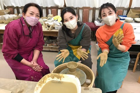 【広島・東広島・電動ろくろ】緑に囲まれた広い工房で電動ろくろ体験！  数点制作の中から1点焼成