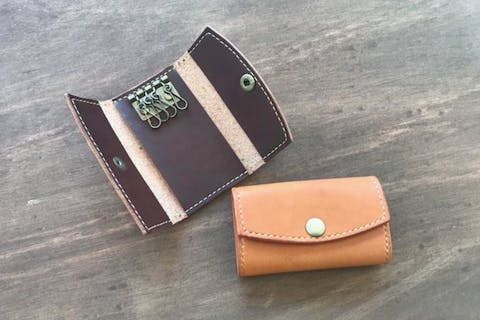 【旅の思い出に】世界で一つだけの革小物づくり体験/和歌山・白浜で本格レザーワーク/キーケース