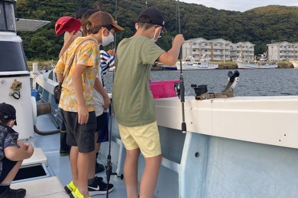 長崎・壱岐・船釣り】貸し切りの釣り船で1日中釣りを満喫！船