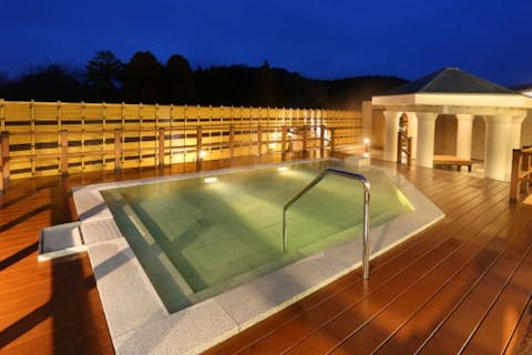 【福岡・八女・日帰り温泉】大自然の中で満喫！露天風呂付き日帰り温泉