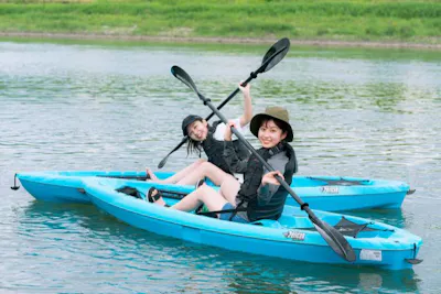 福岡・朝倉・リバーカヤック】温泉入浴付きで濡れても安心！筑後川で
