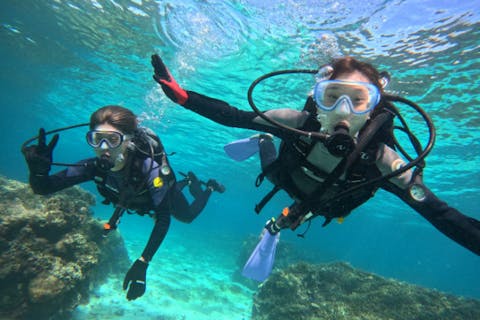 【沖縄・宮古島・温水シャワー完備・2連続ビーチ体験ダイビング！】宮古島の海を貸し切って思う存分楽しもう！★撮影した写真は全てプレゼント★新婚さん・カップル・女性・お友達旅行におすすめ