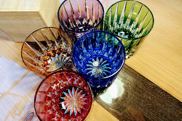 神奈川・川崎・江戸切子】思い出作りにぴったり！伝統工芸・ガラス細工