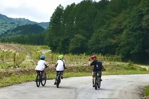 岐阜 サイクリング 城下町を回ろう 郡上八幡まちなみクルーズ アソビュー