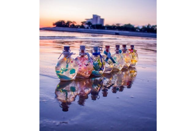 【石川・津幡・ハーバリウム】瓶の中に幻想的な世界を創作！ジェルフラワーライト1個