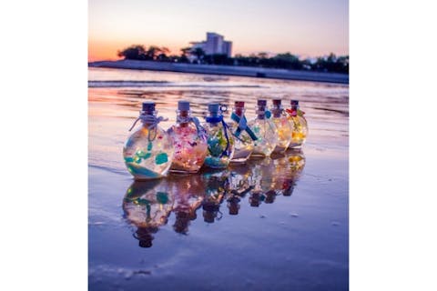 【石川・津幡・ハーバリウム】瓶の中に幻想的な世界を創作！ジェルフラワーライト1個