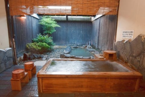 熊本県 熊本市 日帰り温泉 家族みんなで温泉気分が楽しめる 貸切風呂 3名 アソビュー