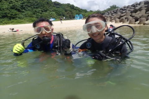 【沖縄・北部・ビーチファンダイビング】透き通った綺麗な海を満喫！大満足の2ダイビング