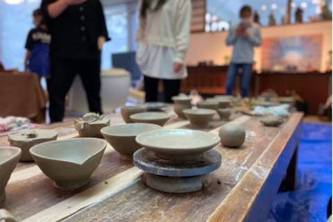 【京都府・京都市・電動ろくろ】やってみたかった体験に気軽に挑戦！電動ろくろ体験