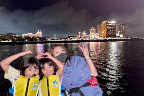 星空と夜景をプライベートクルーズで堪能！＜2～9名／北谷町港発＞