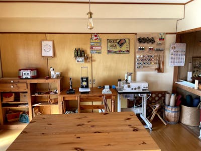 ふるさと納税 ファッション 長崎県 川棚町  ナチュラル 本格レザー 名刺入れ Kazu Gee Factory OBG004-1 ナチュラル 本革】レザー 名刺入れ【3色から選べます】【Kazu Gee Factory