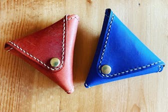 ふるさと納税 カバン 長崎県 川棚町  ターコイズブルー レザー コイン ケース 3色から選べる 〈ブラック・ベージュ・ターコイズ〉 OBG011_03 ターコイズブルー ターコイズブルー】レザー コイン ケース 3色から選べる