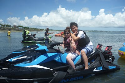 沖縄・海中道路・マリンスポーツ】女子会特別プラン！BBQ＆マリン