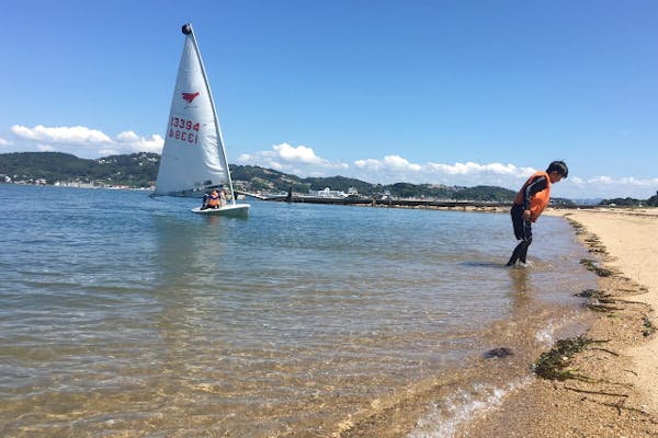 岡山・瀬戸内・ヨットハーバー】''日本のエーゲ海''牛窓でディンギーヨット操船体験｜アソビュー！