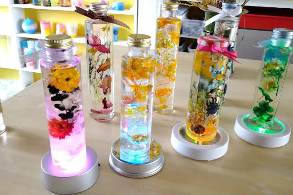 三重・鈴鹿・ハーバリウム】選べる花材は約300種類！ハーバリウム制作1