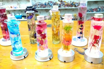 三重・鈴鹿・ハーバリウム】選べる花材は約300種類！ハーバリウム制作1