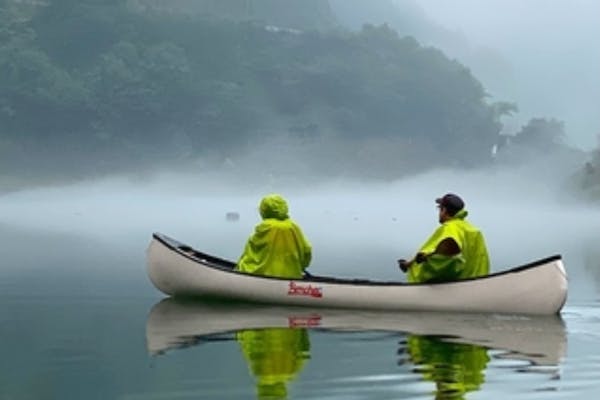 埼玉・秩父・カヌー】四季折々の景色を楽しめる！ペアでカナディアンカヌー体験｜アソビュー！