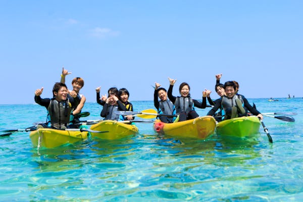 当日予約OK！恩納村発】目指せ！隠れ家ビーチへ上陸！箱メガネで覗く