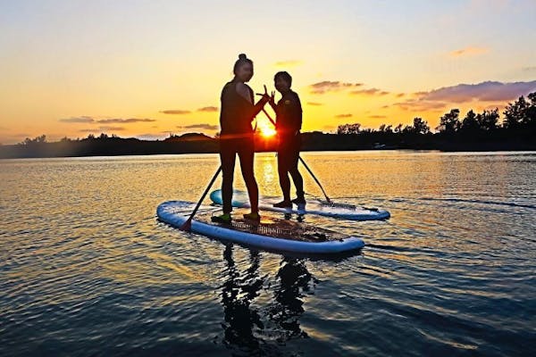 沖縄・奥武島・SUP】幻想的なサンセットSUPクルージング！1組限定