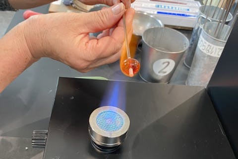 【長野・安曇野・とんぼ玉体験】ガラスを溶かして作ってみよう！とんぼ玉（1個）