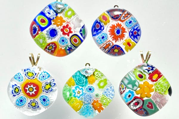 埼玉・熊谷・ガラス工房】花模様が可愛い！ミルフィオリのアクセサリー