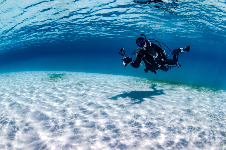 EARTH-LENS（アースレンズ）