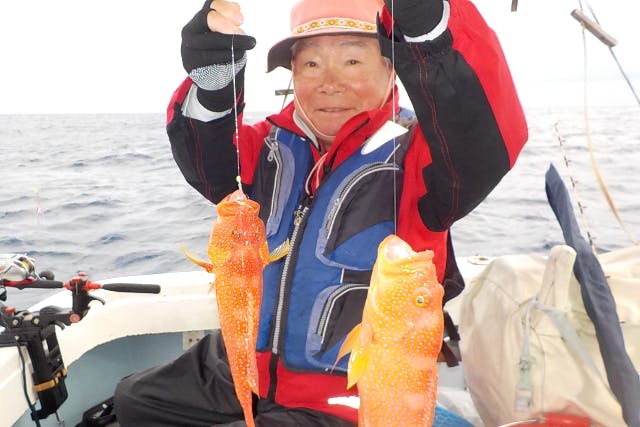 【沖縄・那覇・船釣り】熟練の海人が釣り方を直伝！チービシエリアで高級魚釣り