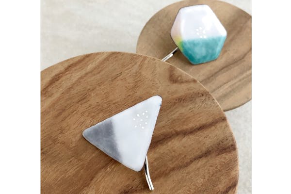 大阪・豊中・七宝焼き】800度の電気炉で仕上げる七宝焼きの