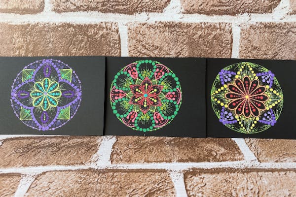 兵庫・神戸・カラーセラピー】心を前向きにするお守りカラーで曼荼羅