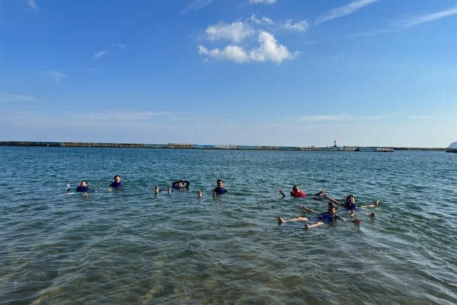 【静岡・熱海・SUP】家族や仲間と楽しめる！お子様も大歓迎のビッグSUP体験