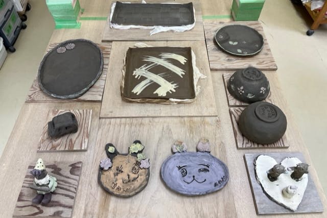 【千葉県・千葉市・陶芸教室】遊び感覚でのびのび創造力をはぐくもう。子供陶芸体験