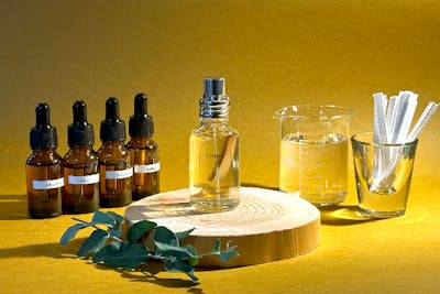 京都市】*:._オーガニック素材で創る、［オリジナル香水 30ml］調香