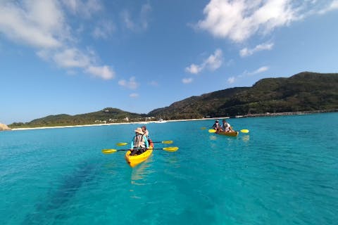 【沖縄・渡嘉敷・シーカヤック】無人島上陸＆探索を楽しみに出発！カヤック半日ツアー