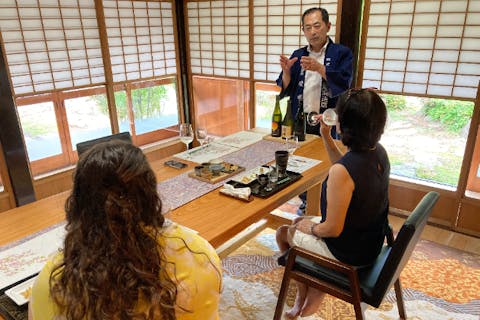 【栃木・益子・酒蔵見学】益子町の酒蔵の特別室「座敷」で利き酒体験＆スタッフ解説付き酒蔵見学