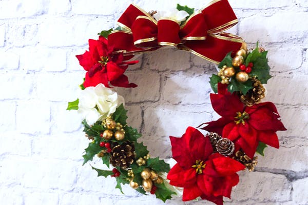 神奈川・瀬谷・クリスマスグッズ作り】玄関のドアが華やぐ。クリスマス