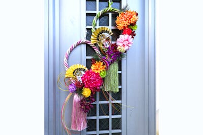 新作✩.*˚お正月 しめ縄飾り ～フラワーアレンジメント～現品限り 神奈川・瀬谷・フラワーアレンジメント】本格的な華やかな出来栄え