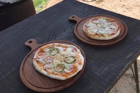 【広島・尾道・手作りピザ】柿の魅力を味と色で楽しむ！柿入りピザ作り＆柿渋染色体験（ピザ1枚・ドリンク1杯）