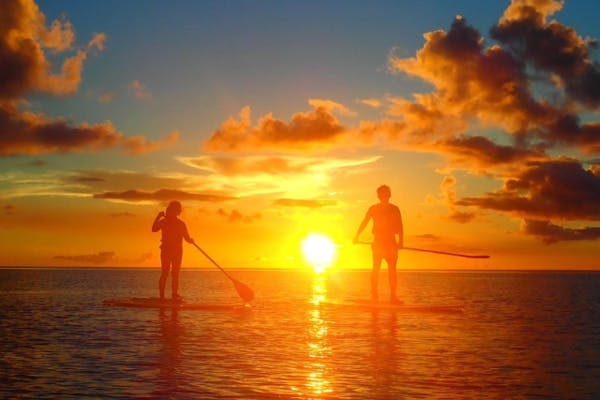 沖縄/石垣島/SUP/夕方】体験1.5時間！当日OK! 茜色に染まるサンセット